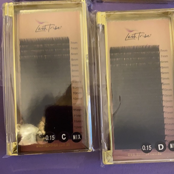 Classic Lash Extensions Supplies - Picture 4 of 8